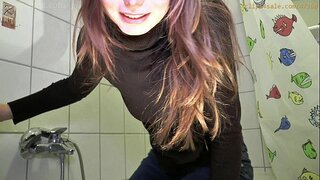 Dżinsy wyglądają jak намокающие majtki bikini