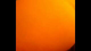 Fucking fhad &#039; s a h-phàrantan a tha anns an t-seòmar eile