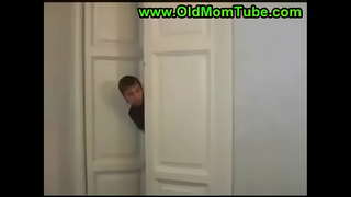 Paŝo panjo kaj filo 2