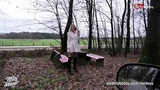 Nire Zikin Hobby - Eder amateur rubia babe izatea, sexua leku publiko batean
