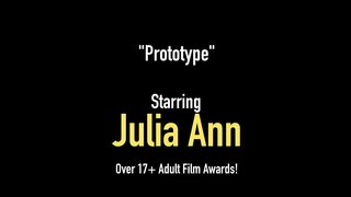 Dotair Dick Suckers Julia Anna &amp;amp; Jessica Jaymes stuth aca smarty pants mouths le hard cock, milking &#039; s ann aca blàth mouths gu faigh iad tasty cum! Video Full &amp;amp; Julia Live @ JuliaAnnLive.com!