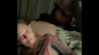 Fra ofgeholl, déi vum Frënd