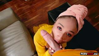 Минем сәер мачеха Кали Ли ясый тирән минет минем зур члену соң подслушала минем сөйләшү телефоны буенча